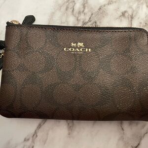 Coach Double Zip Wallet Wristlet
